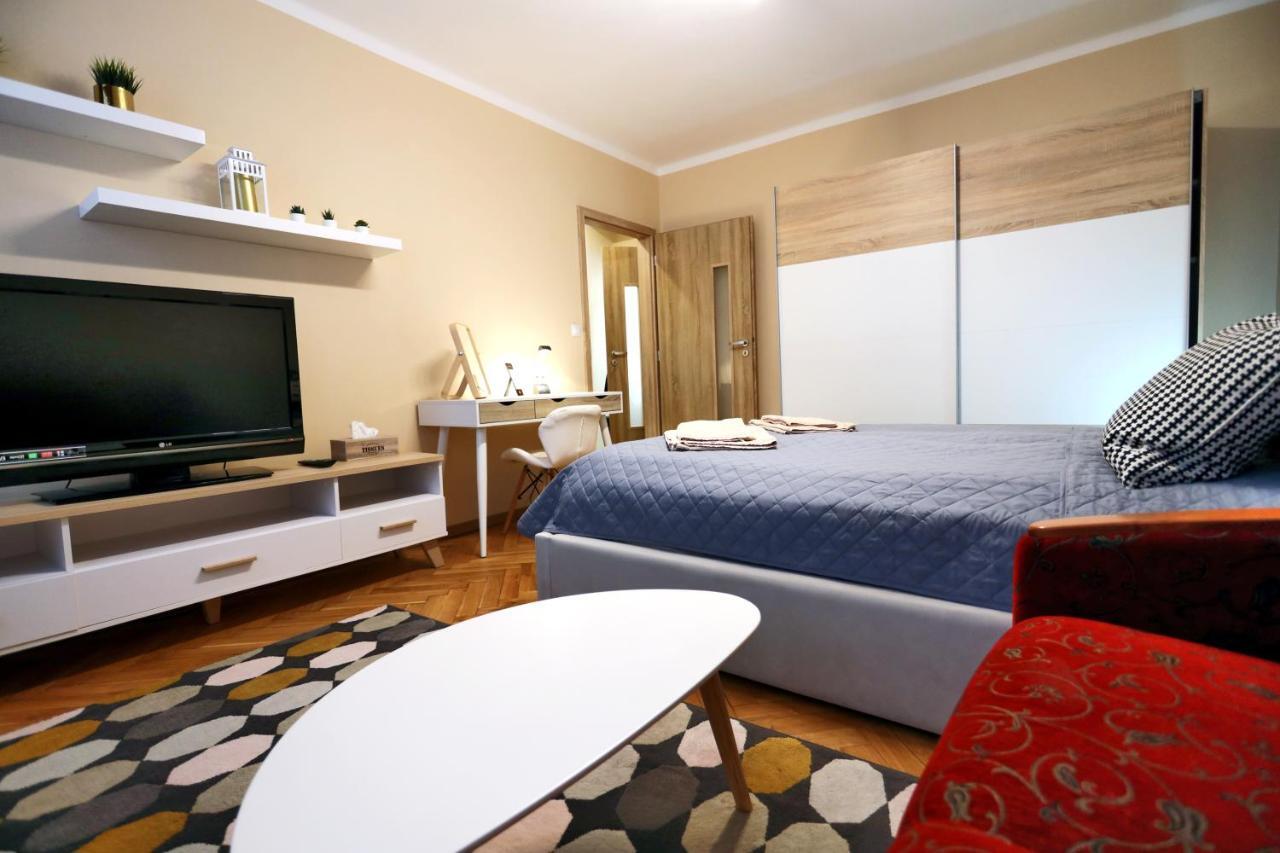 שב Old Town Apartment מראה חיצוני תמונה