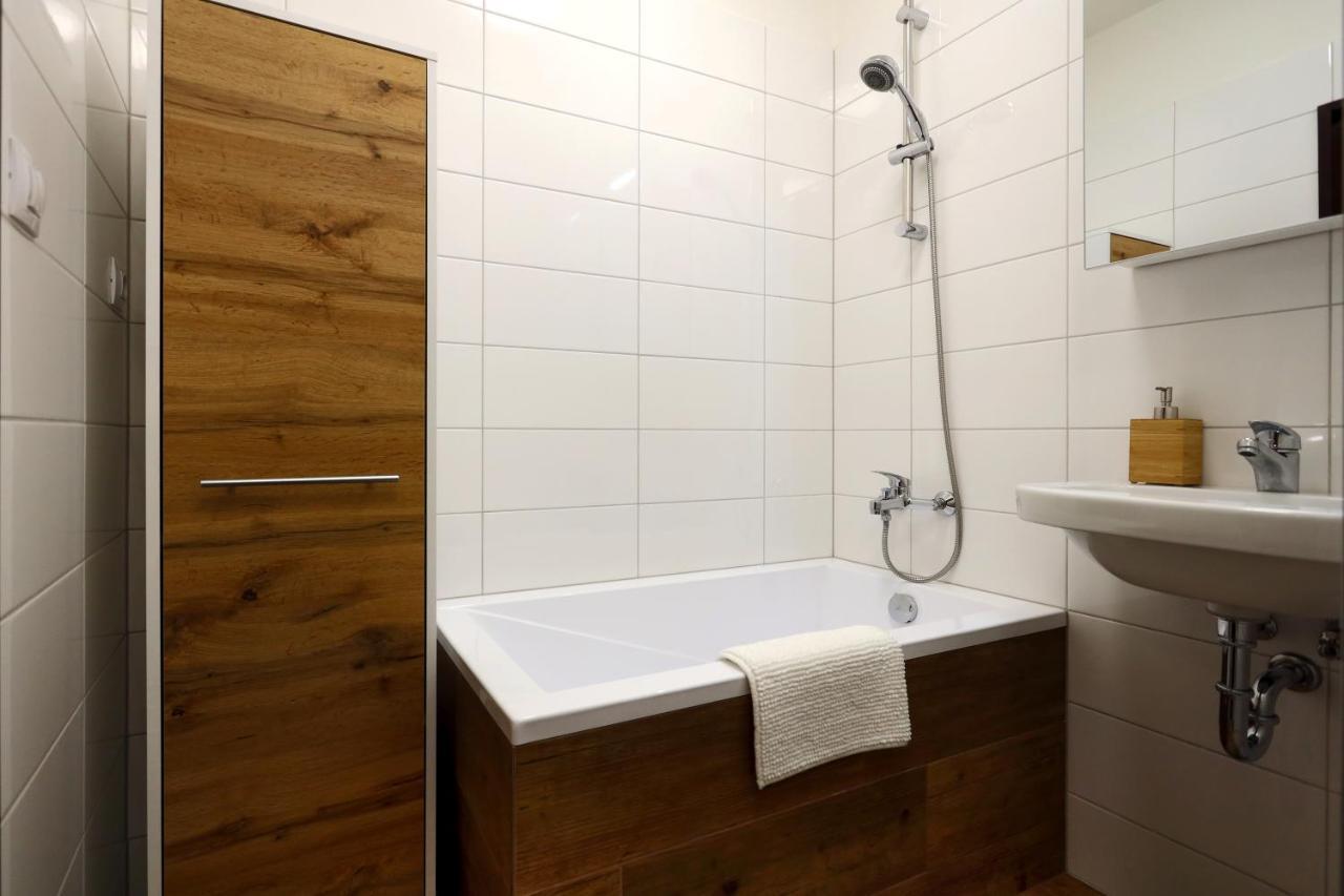 שב Old Town Apartment מראה חיצוני תמונה
